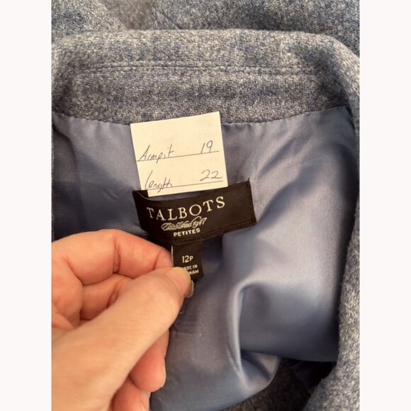Talbots Women’s 12P Wool Blazer Blue Classic Preppy Quiet Luxury Minimalist - Picture 2 of 9